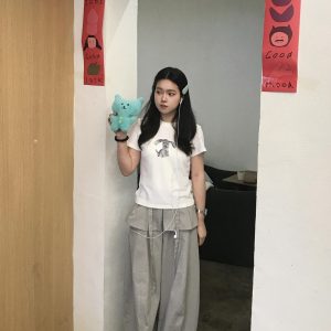 altacanvas S-2XL High-quality 100% cotton, 220gsm, 40-count combed yarn. Stretchy feel with a printed, slim-fit, wai